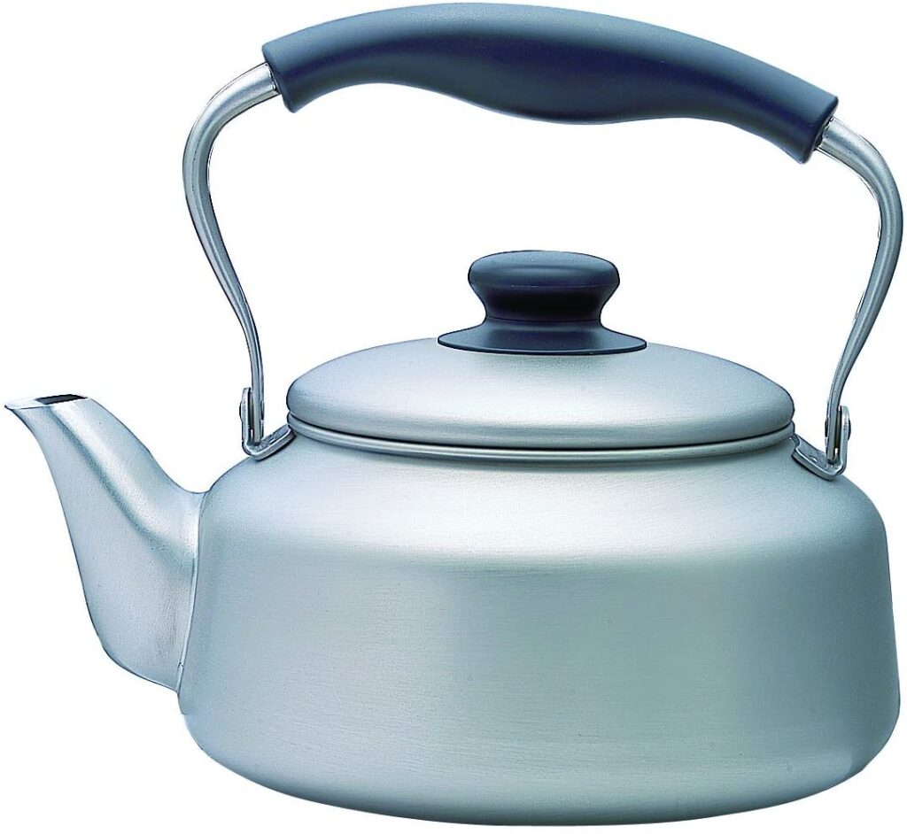 classic japanese sori yanagi design tea kettle
